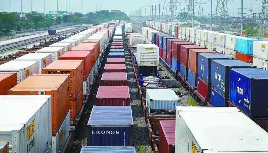 2023年國際貿(mào)易持續(xù)增長