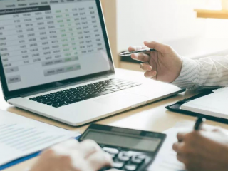 2023年審香港公司年審費用是多少錢？