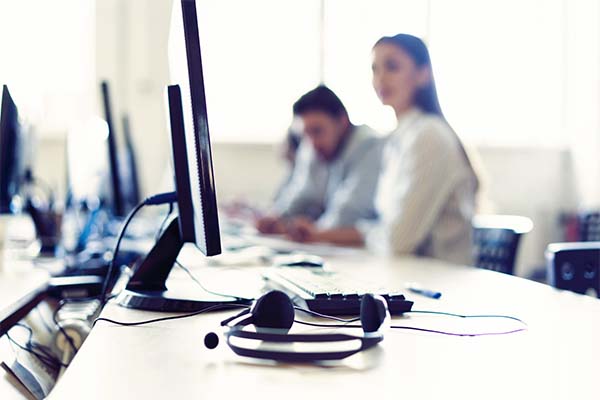 通過代理機構注冊香港公司